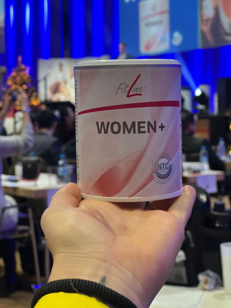 WOMAN + FITLINE